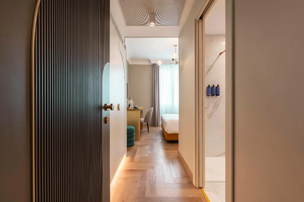 DOUBLE SUPERIOR ONE BEDROOM Room, Jerome Hotel, Rome