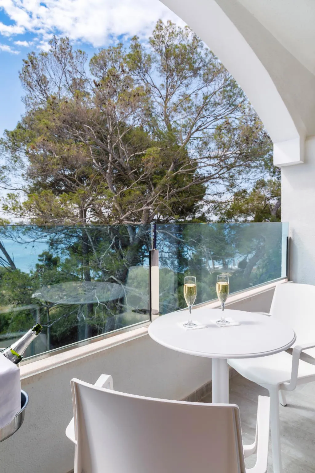 JUNIOR SUITE SEA VIEW Room, Mar Hotels Alcanada, Majorca