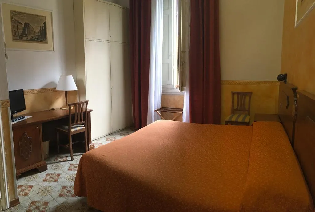 DOUBLE STANDARD Room, Olimpia, Florence