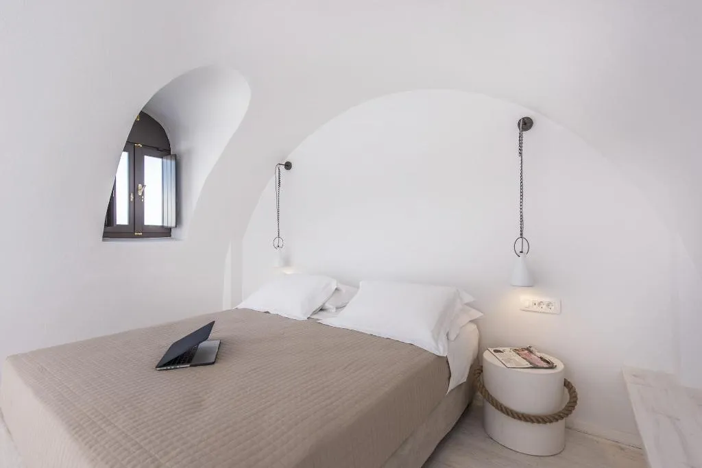 Room, Caldera Memories, Santorini