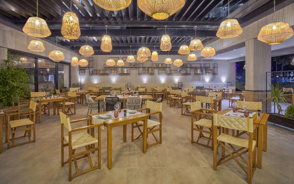 Restaurant, Hilton Skanes Monastir Beach Resort, Tunisia