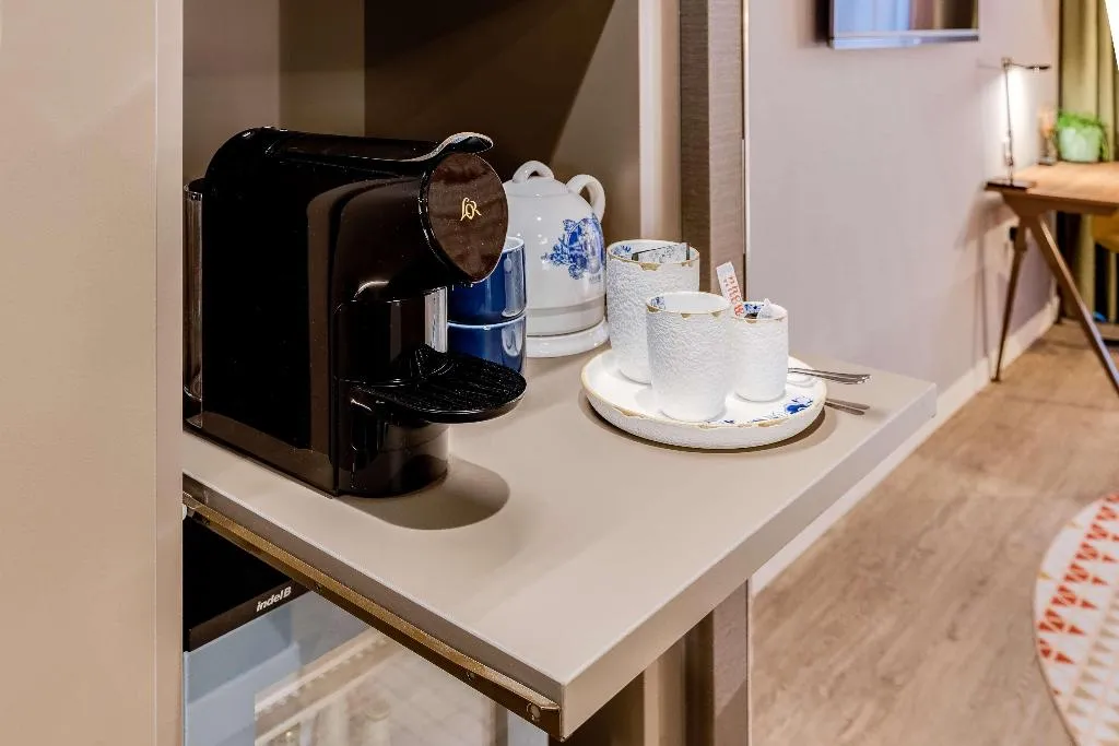DOUBLE SINGLE USE SUPERIOR Room, nhow Amsterdam RAI, Amsterdam