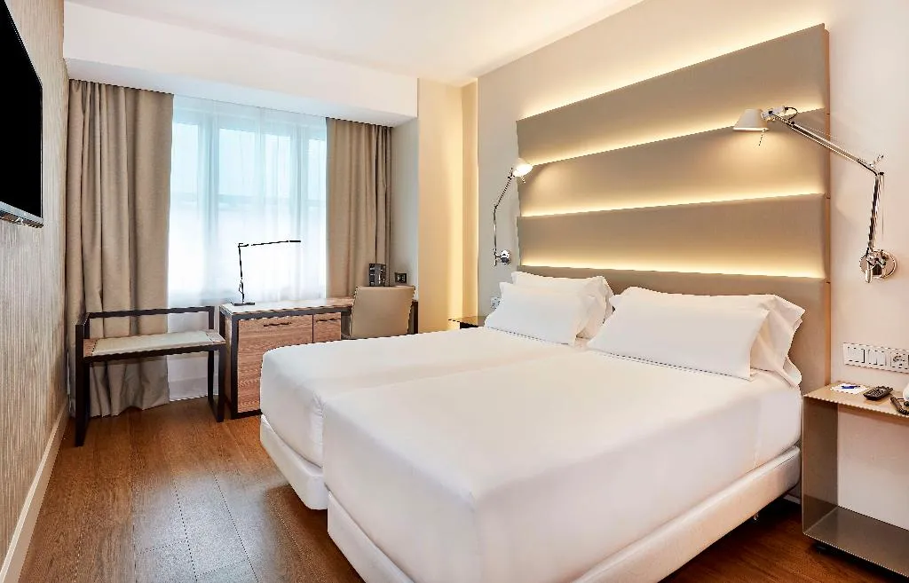 Double or Twin STANDARD Room, NH Sants Barcelona, Barcelona