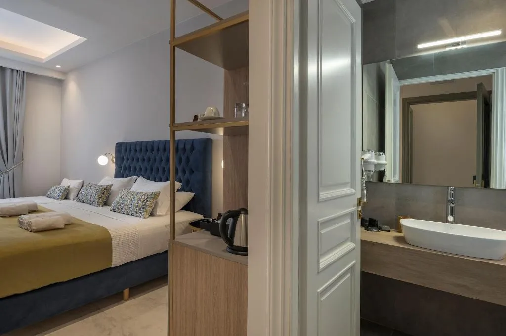 Room, Plaza 1866 Superior City Rooms, Crete
