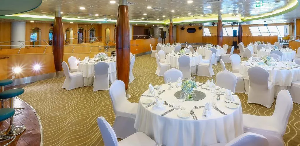 Conferences, Queen Elizabeth 2, Dubai