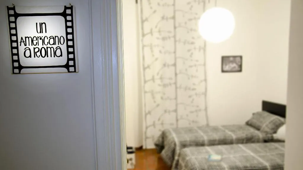 Room, Lost In Trastevere, Rome