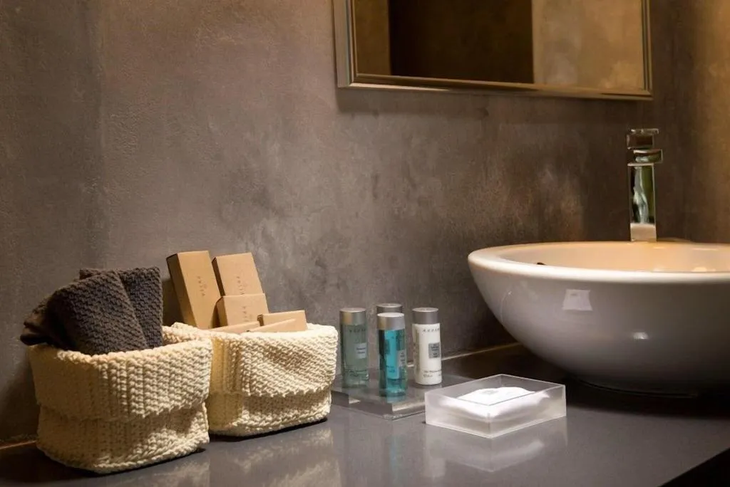 DOUBLE SUPERIOR Room, Avaton Resort & Spa, Santorini