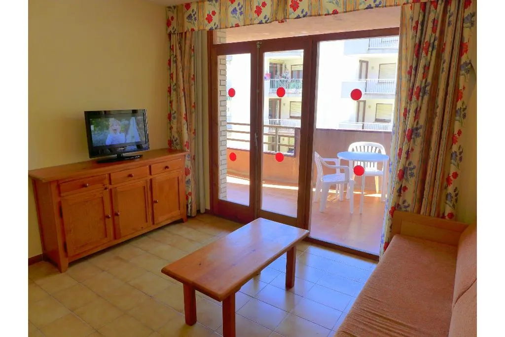 APARTMENT CAPACITY 5 ONE BEDROOM Room, Edificio Azahar, Costa Dorada