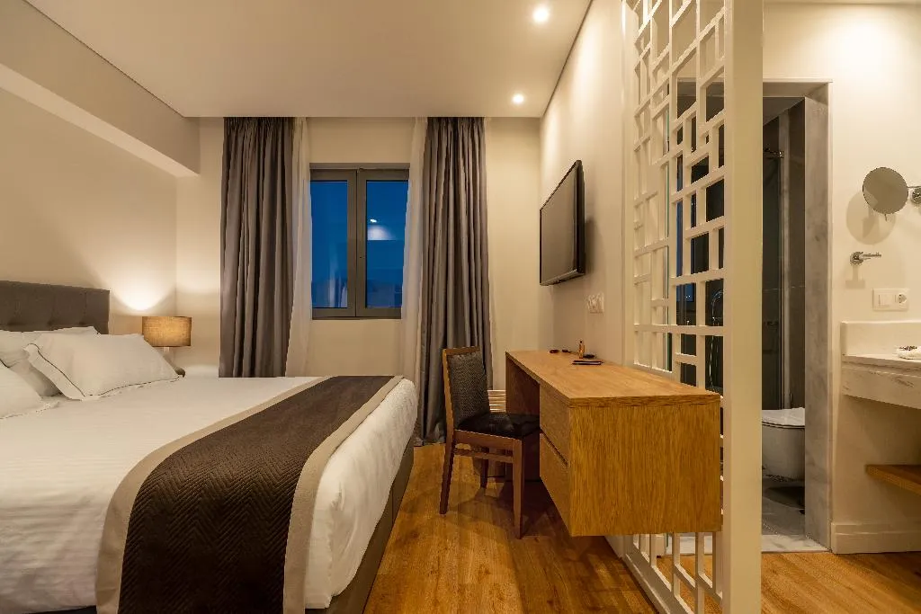 Double or Twin STANDARD Room, Glyfada Riviera Hotel, Athens