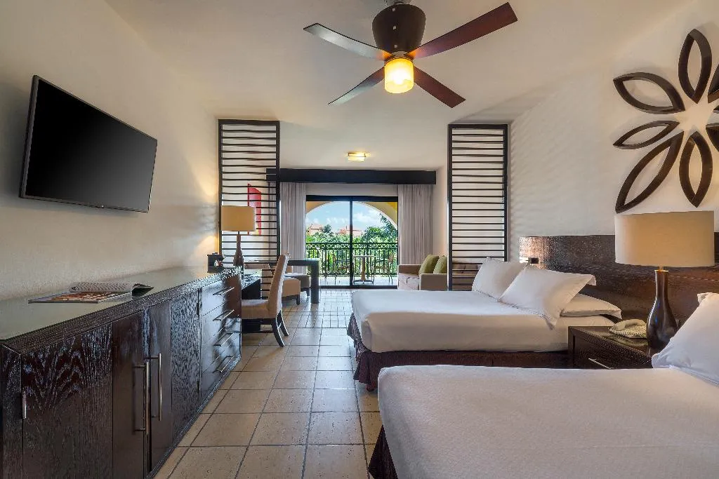 JUNIOR SUITE STANDARD Room, Ocean Coral & Turquesa All Inclusive, Cancun Area