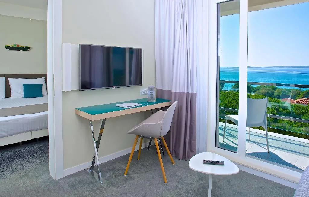 Room, Park Plaza Belvedere, Istria