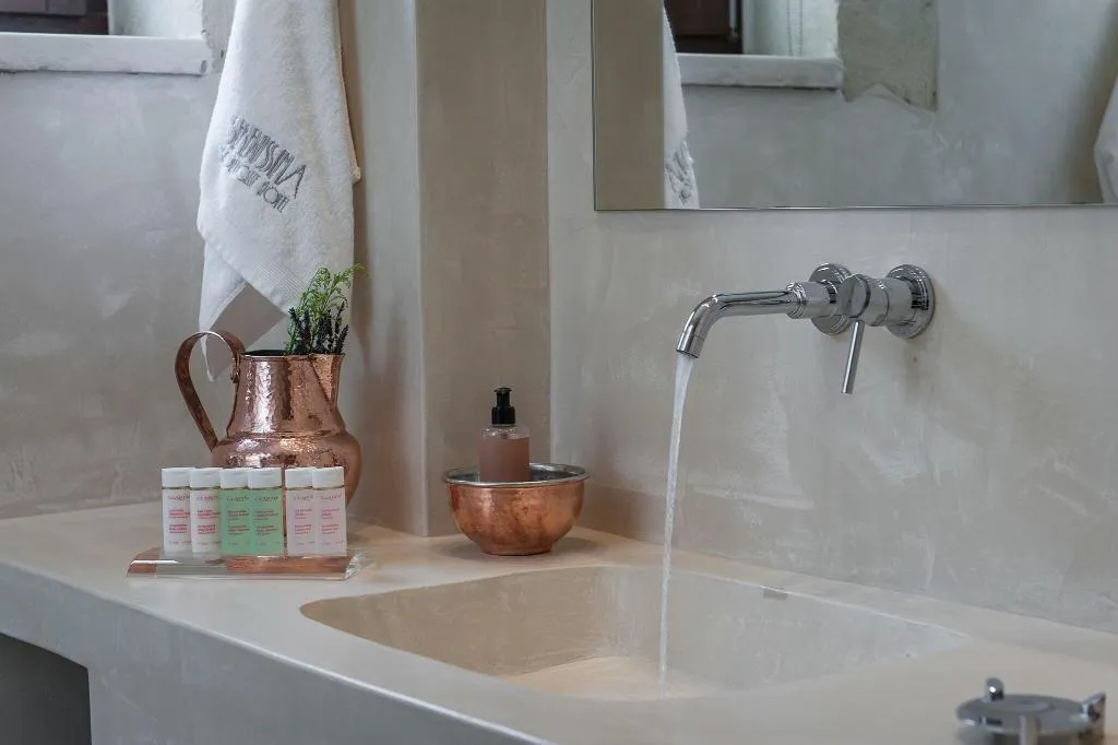 SUITE SUPERIOR KING BED Room, Serenissima Boutique Hotel, Crete