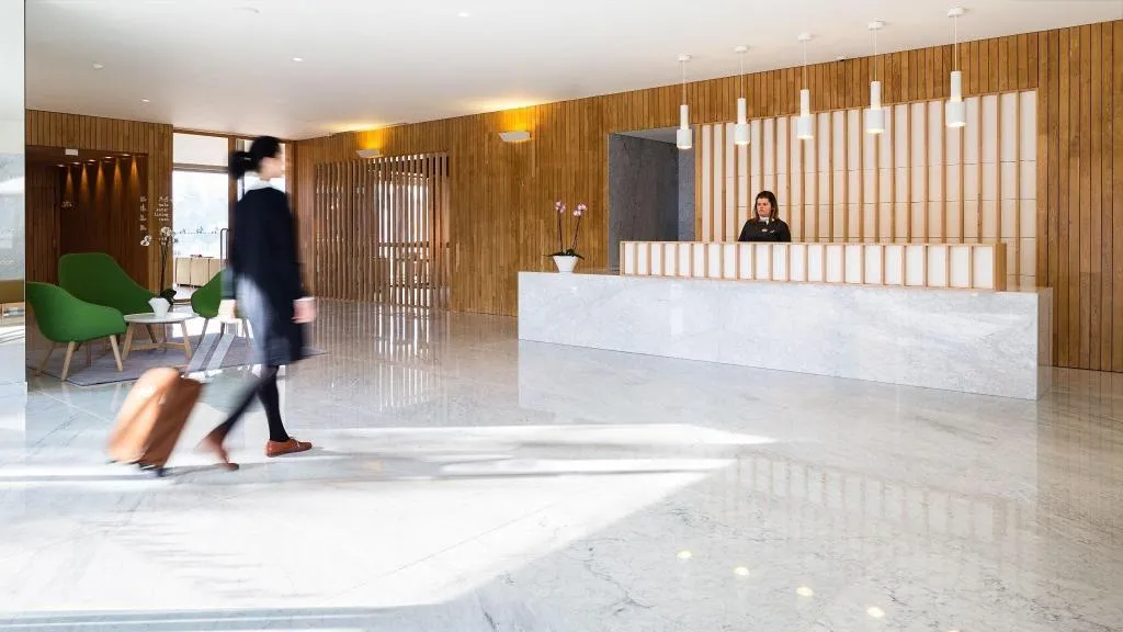 Lobby, Minho, Porto