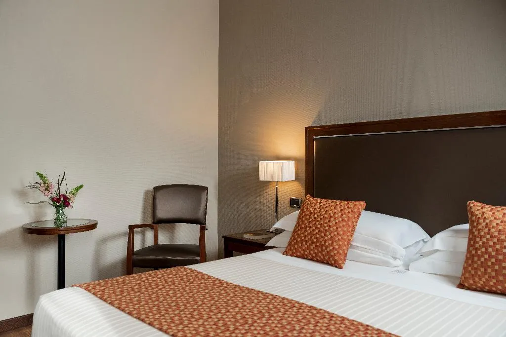 DOUBLE SINGLE USE SUPERIOR Room, Grand Hotel Adriatico, Florence