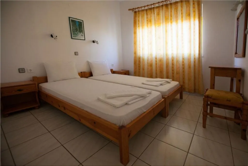 Room, Cosmi Apartments, Crete