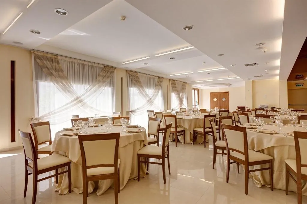 Restaurant, Parco Delle Fontane, Catania