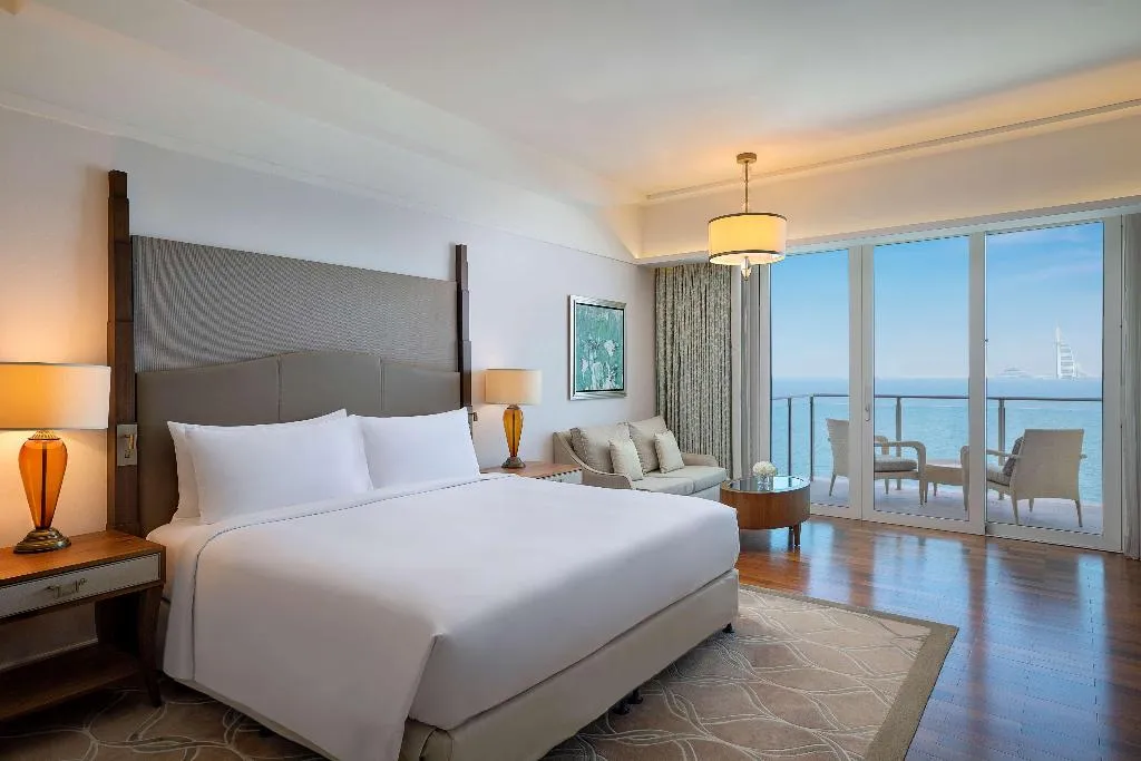 SUITE SEA VIEW Room, Waldorf Astoria Dubai Palm Jumeirah, Dubai