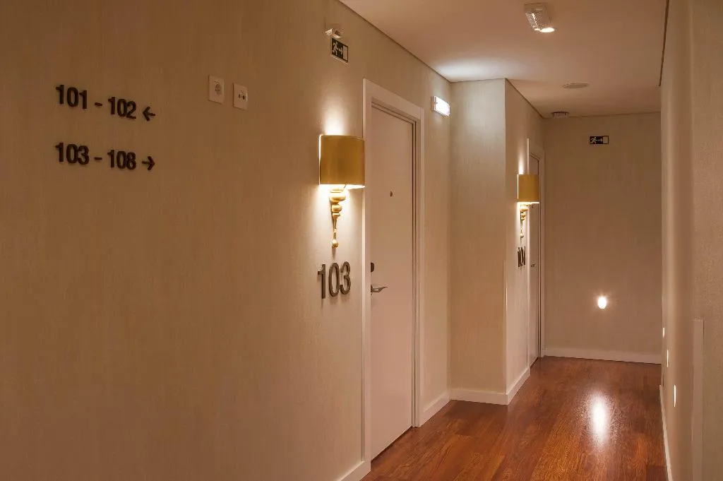 DOUBLE CITY VIEW Room, The 7 Hotel, Lisbon