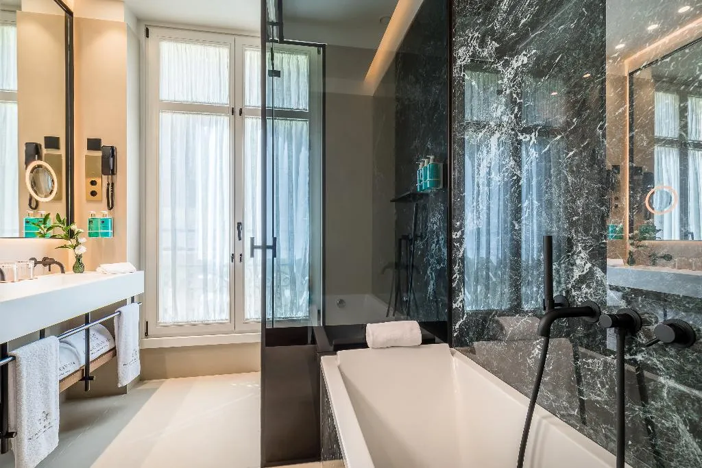 Room, Palacio Gran Via, A Royal Hideaway Hotel, Andalucia