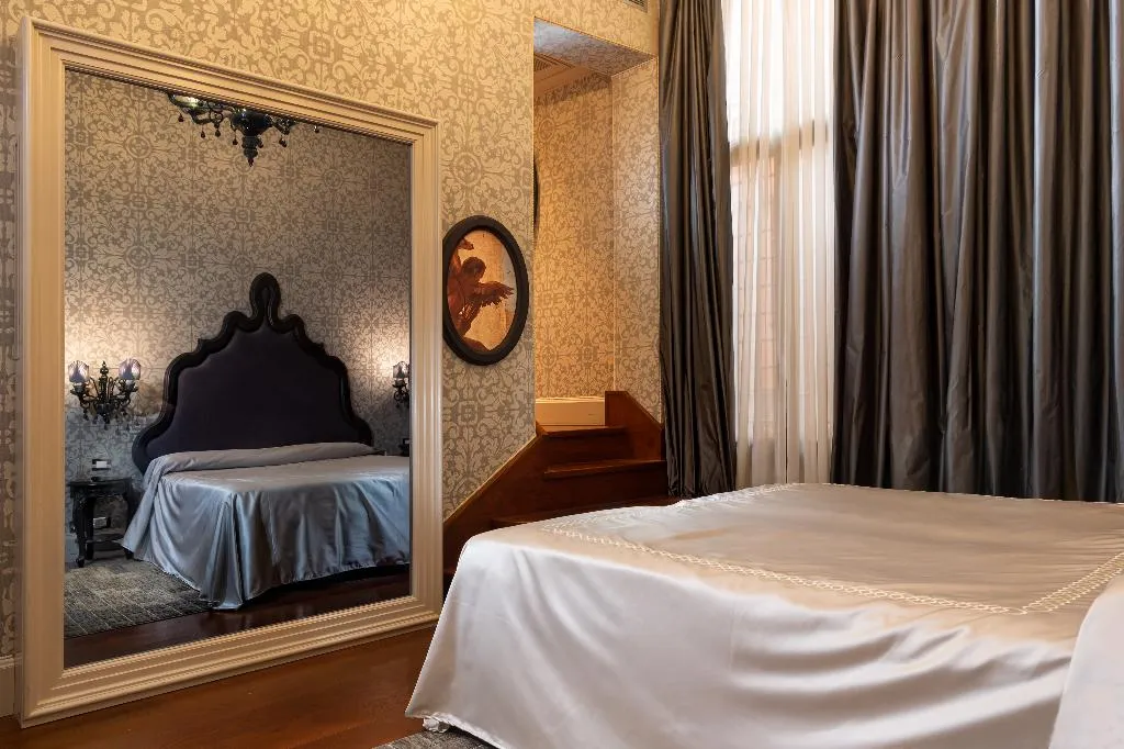 SUITE STANDARD Room, Palazzetto Madonna, Venice