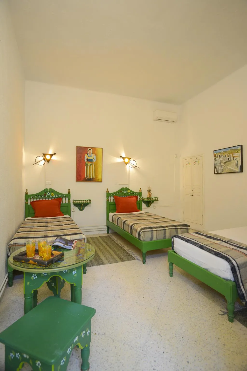 TRIPLE STANDARD Room, Dar Ya Hostel, Tunisia