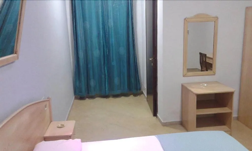 Room, Hotel LePinède, Naples
