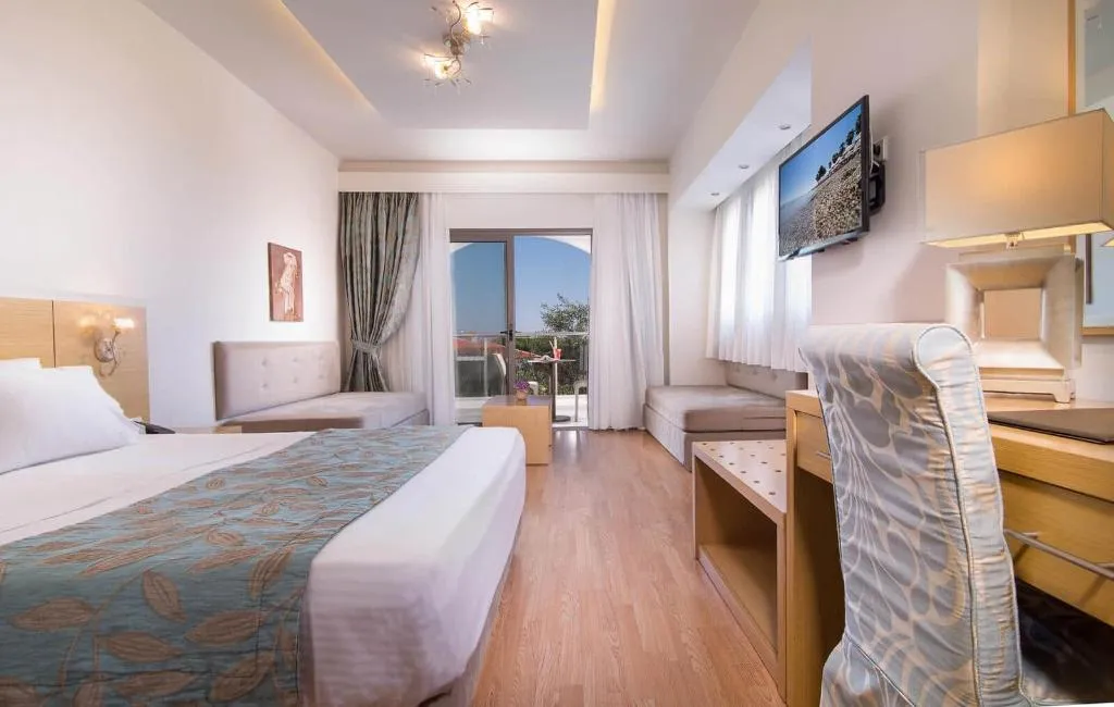 DOUBLE SUPERIOR Room, Flegra Palace, Halkidiki
