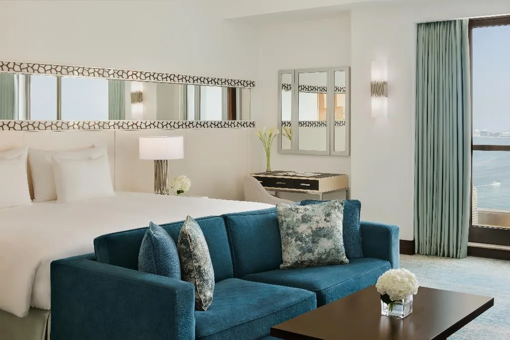 JUNIOR SUITE SEA VIEW Room, JA Ocean View Hotel, Jumeirah Beach Dubai, Dubai
