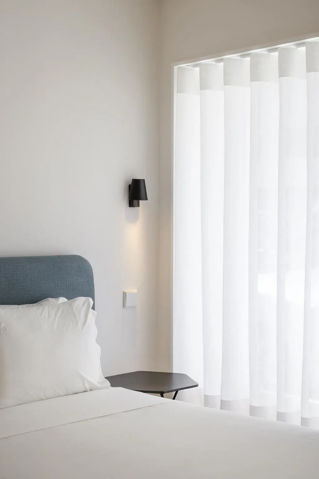 STUDIO STANDARD Room, Lisbon Serviced Apartments - Principe Real, Lisbon