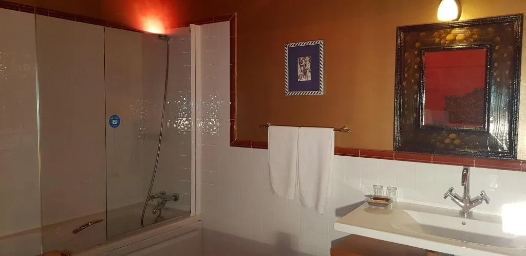 Room, Hotel Sara De Ur, Madrid