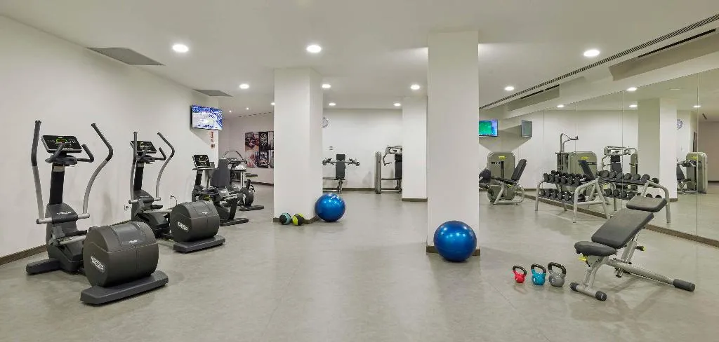 Sports and Entertainment, Sol Principe, Costa Del Sol