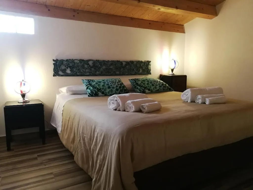 Room, B&B CasaBusari, Palermo
