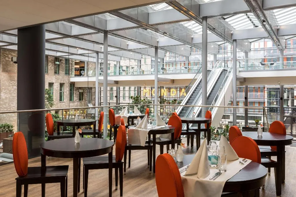 Restaurant, NH Den Haag, Amsterdam