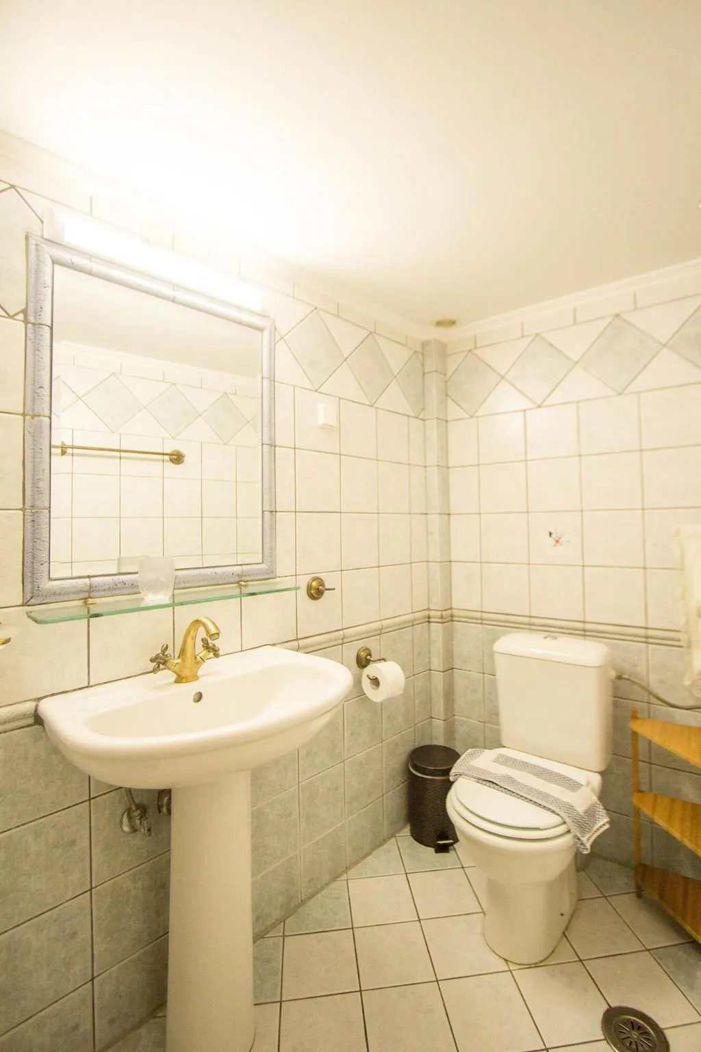 Room, Vilelmine, Crete