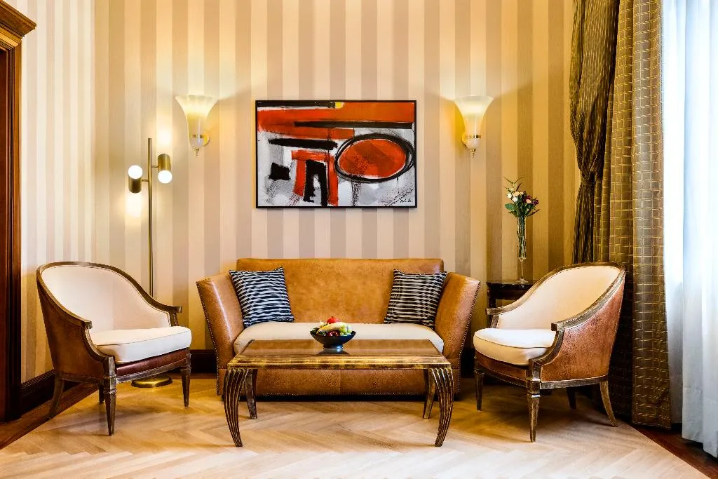 SUITE STANDARD Room, NH Collection Prague Carlo IV, Prague
