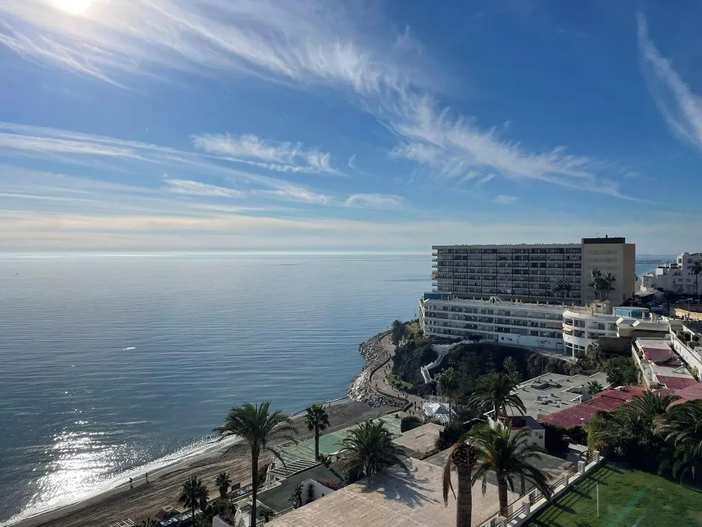 General view, Apartamentos Torre de la roca, Costa Del Sol