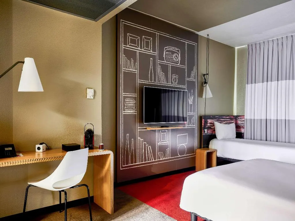 DOUBLE PREMIUM Room, Ibis Milano Centro, Milan