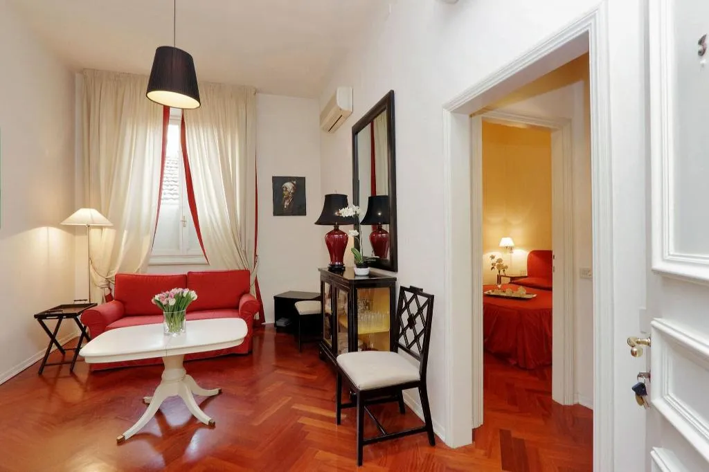 Room, Cerretani 4 Duomo Guesthouse - My Extra Home, Florence
