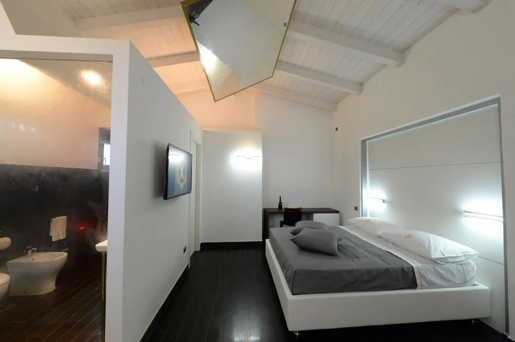 Room, X Hotel, Naples