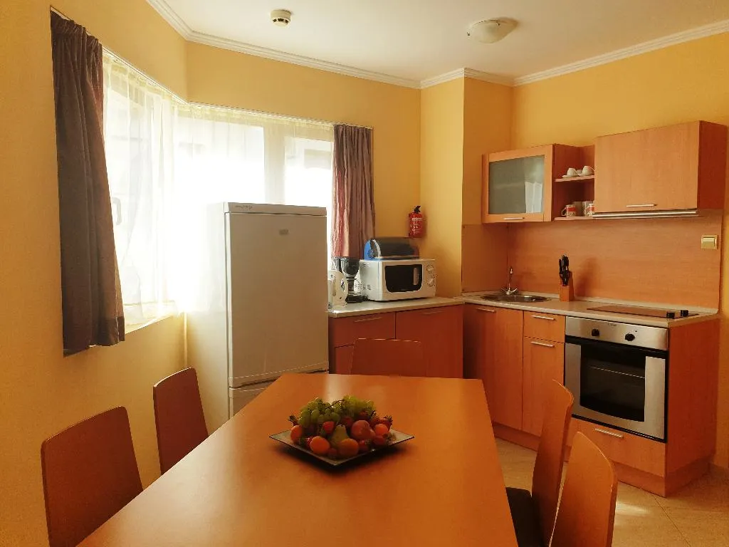 APARTMENT TWO BEDROOMS Room, Diamond Apartcomplex, Bourgas