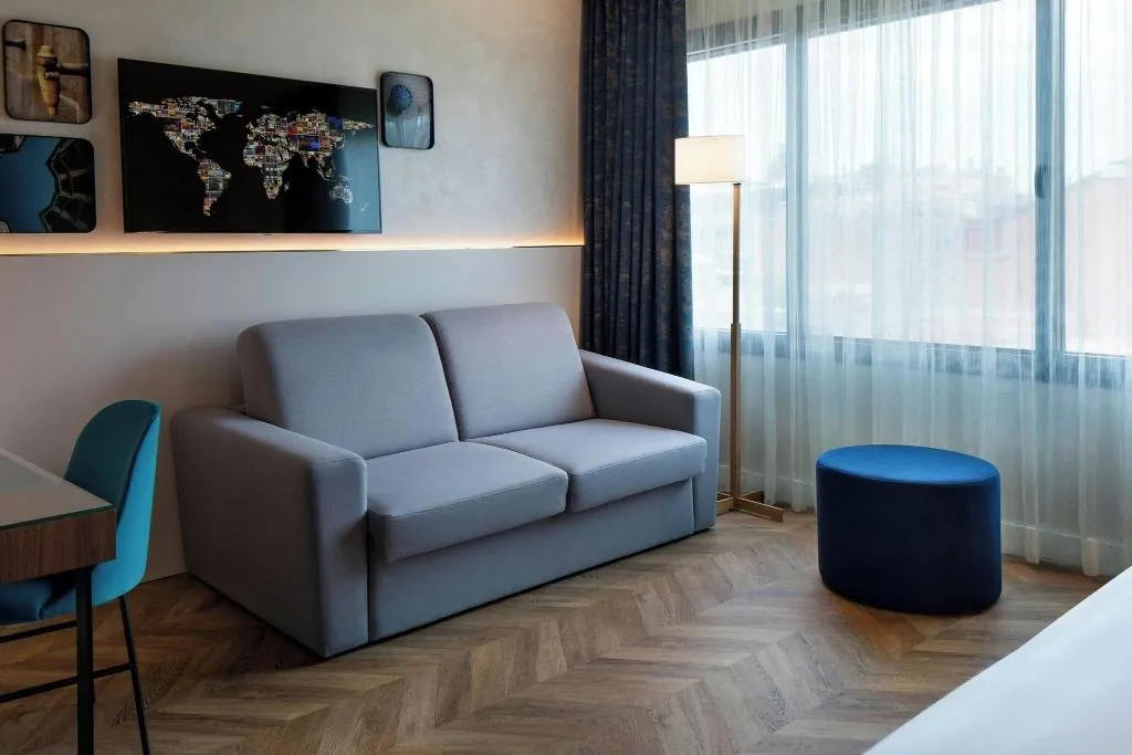 TWIN PRESTIGE Room, Renaissance Barcelona, Barcelona