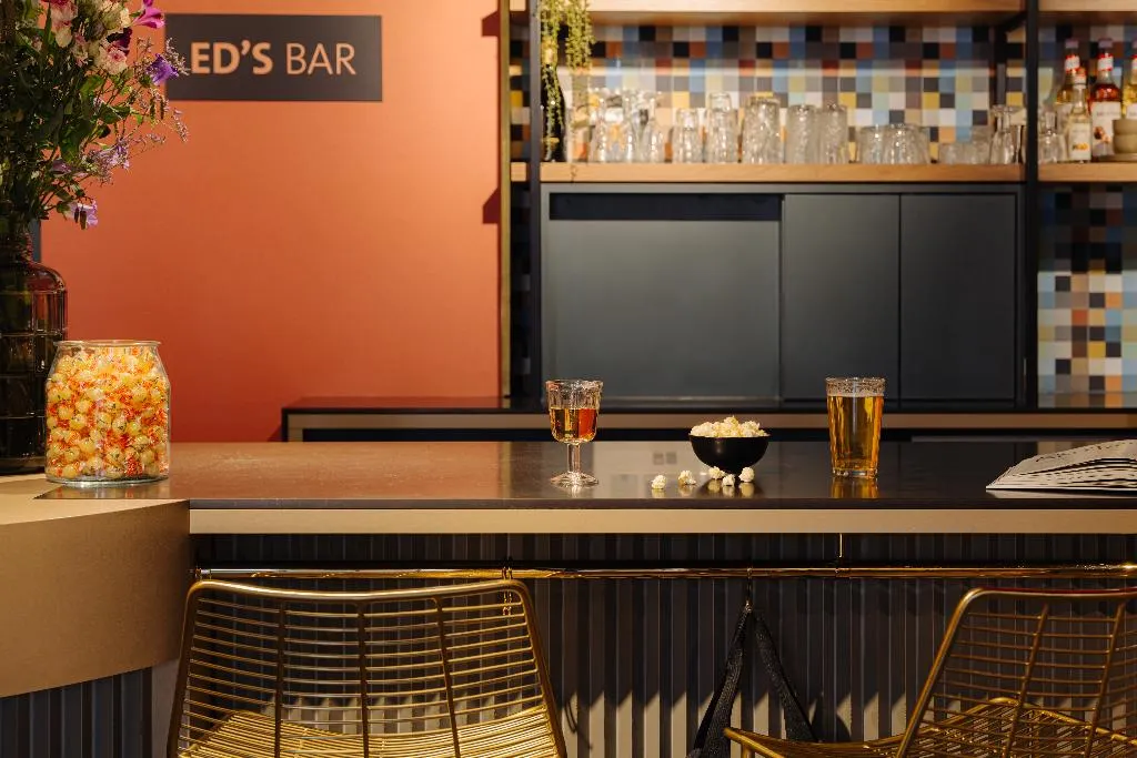 Bar, Leonardo Hotel Amsterdam Leidse Square, Amsterdam