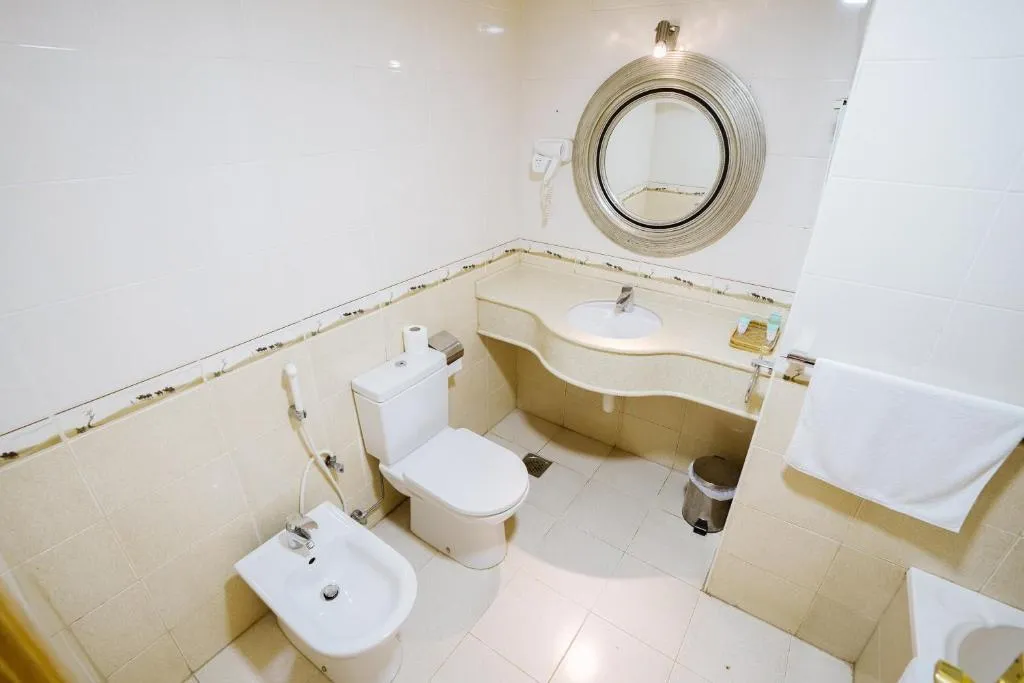TWIN DELUXE Room, Crystal Plaza Hotel, Dubai