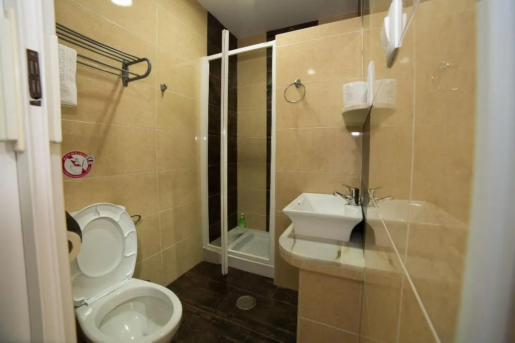Room, Hospedaje Lisboa Algeciras, Costa De La Luz