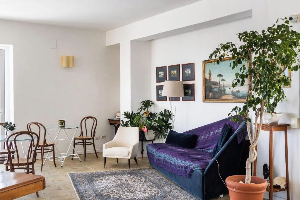 Lobby, Giuggiulena, Catania