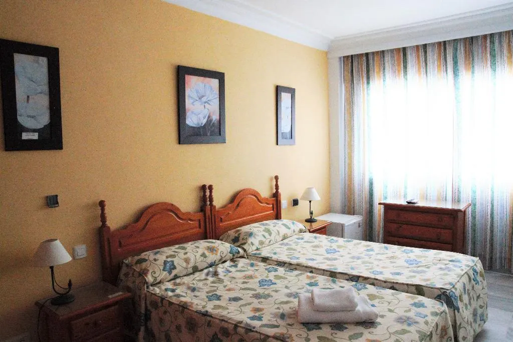 Double or Twin STANDARD Room, Ana, Costa Del Sol