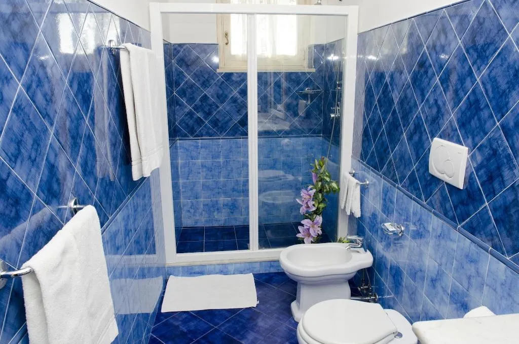 DOUBLE STANDARD Room, Il Pertuso, Naples