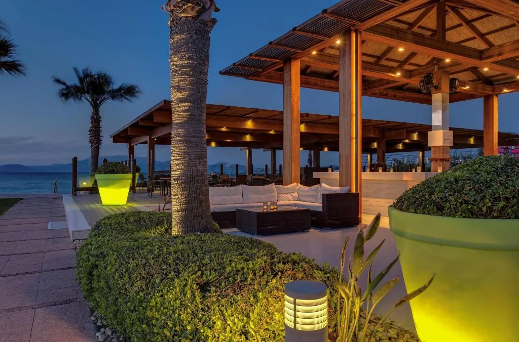 Bar, Radisson Blu Resort & SPA Cesme, Izmir