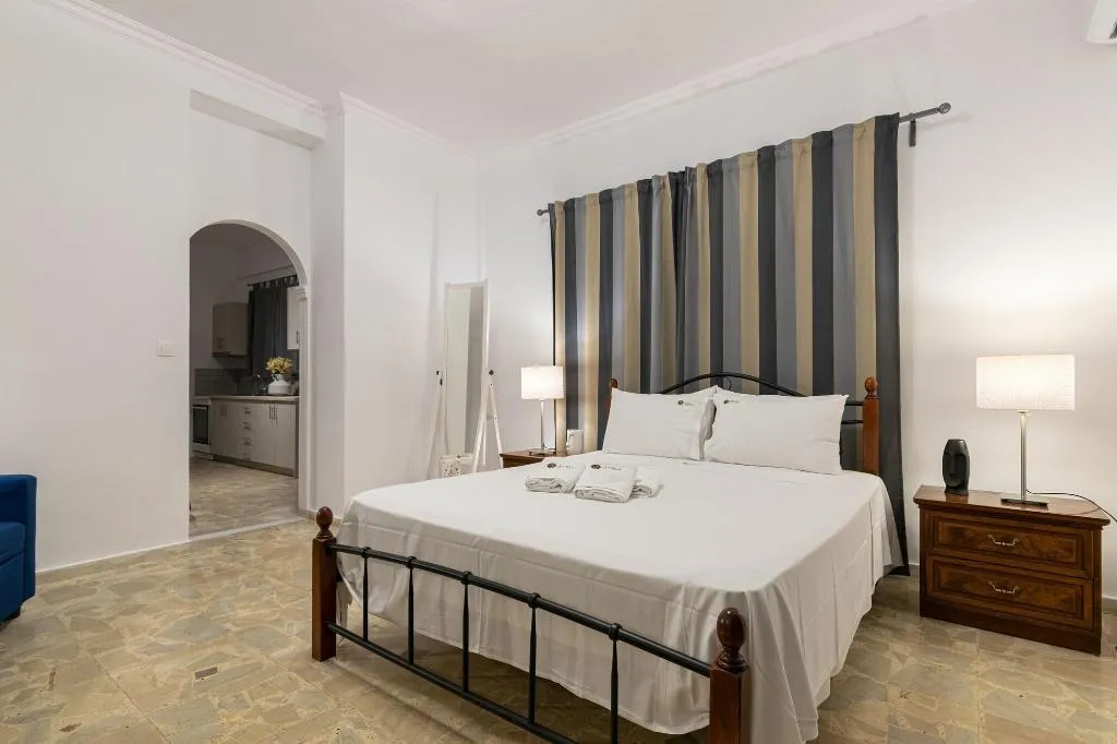 Room, Denise Studios & Apartments, Zante