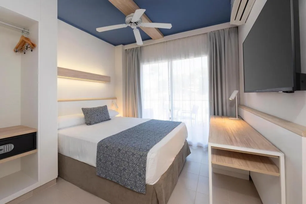 SINGLE STANDARD Room, Pabisa Sofia, Majorca